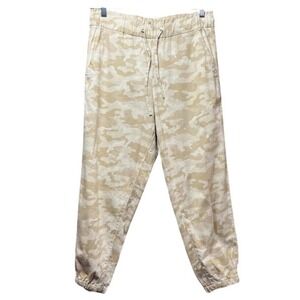 Levi's Camo Print Joggers Drawstring Waist Casual Pants Women's Size‎ M Tan